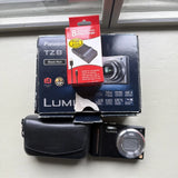 PANASONIC LUMIX TZ8 DIGITAL CAMERA. LEICA LENS. BOXED - TESTED AND WORKING