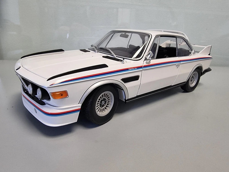 NEW MINICHAMPS BMW MINIATURE E9 3.0 CSL WHITE DIECAST MODEL 1:18 80435A5D020