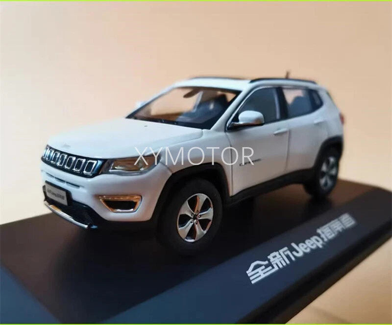 1/43 JEEP COMPASS Diecast Metal SUV Models Car Toys Hobby gifts Display White