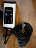 BLINK MODEL BAE704748 DUAL PORT EV VEHICLE BATTERY CHARGING STATION. SERIES 7. Battery