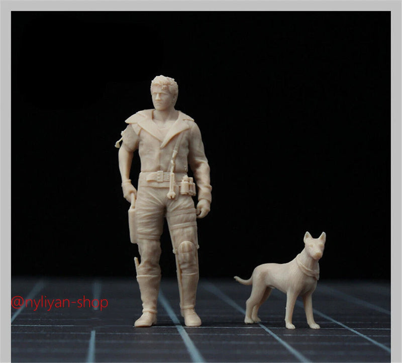 Miniature 1/64 Mad Max Man Dog Scene Props Figures Model For Cars Vehicles Toys