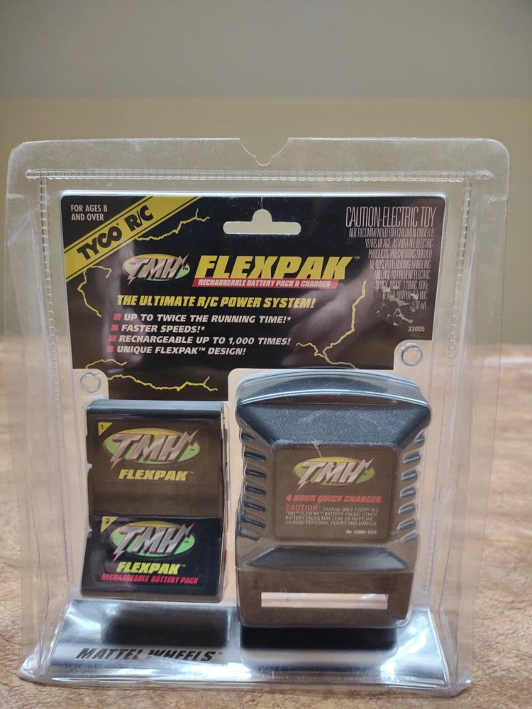 VINTAGE TYCO TMH FLEXPAK 7.2v BATTERY & CHARGER (New-Old Stock) Orig-Packaging