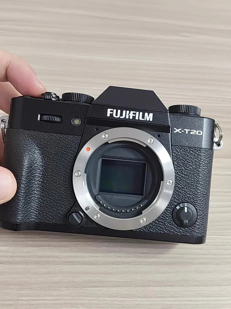 Fujifilm X - T20 Mirrorless Digital Camera Body Only Tested 24.3MP  English ok