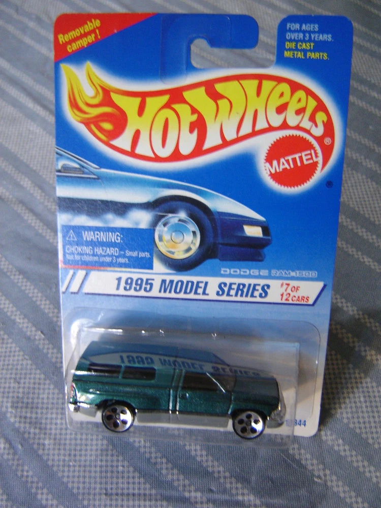 Hot Wheels 1995 Model Series Dodge Ram 1500 Green W/5 Spoke Whls & Cap #7/12
