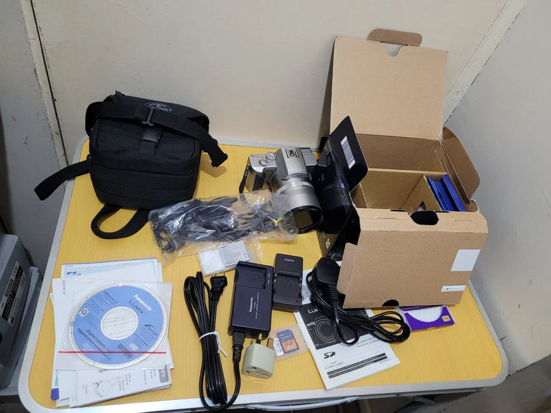 Panasonic Lumix DMC-FZ10 4MP Bridge Camera Wih Accessories