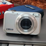 Fujifilm FinePix JX400 Compact Digital Camera: 16 MP 5x Optical Zoom silver