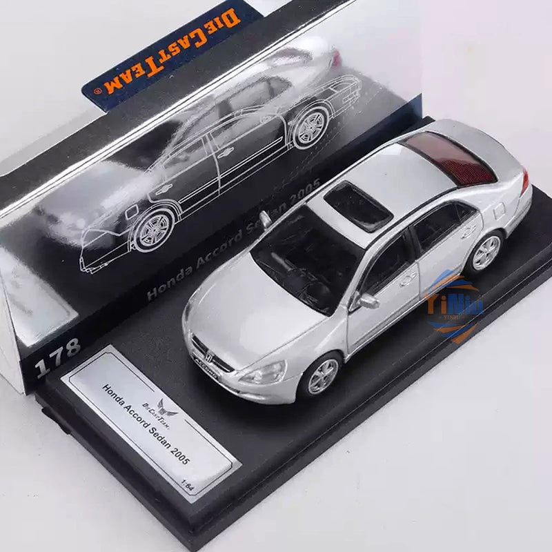 1:64 Diecast Alloy Model Accord 7.5 Gen Silver Collectible Display