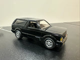Ertl GMC Typhoon Diecast SUV Truck 1:64 Metal Rare Car Model