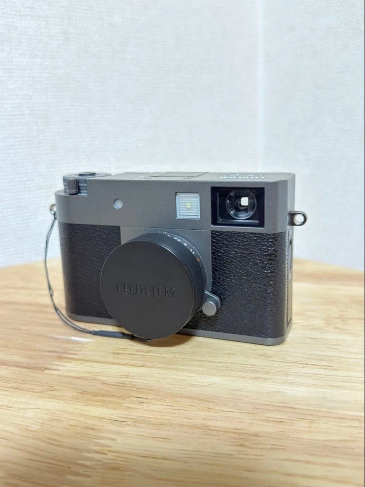 FUJIFILM X-half X-HF1 Charcoal Compact Digital Camera Tested Working Japan