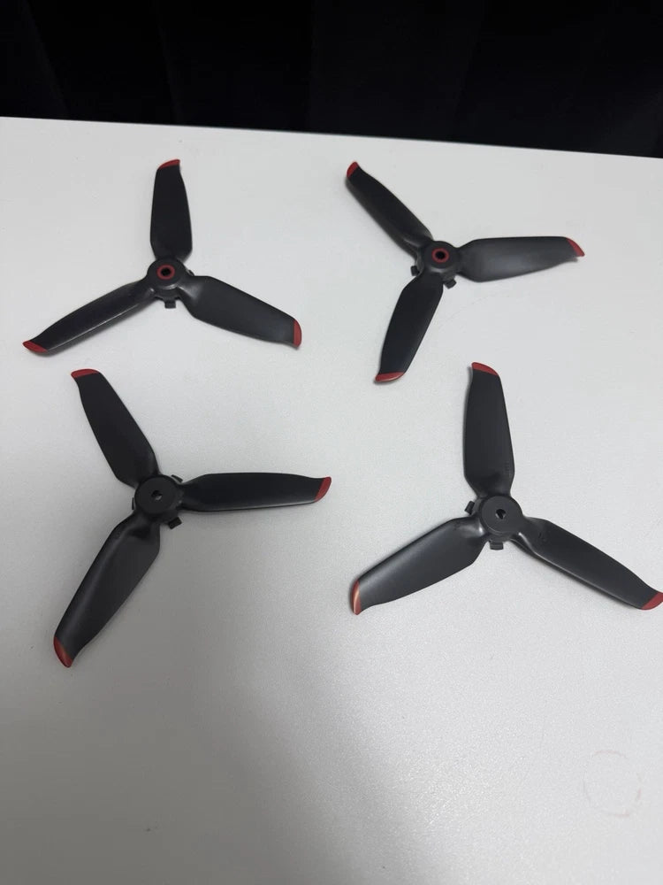 4PCS DJI FPV Drone Propellers ¨C 2CW + 2CCW Low-Noise Quick-Release Props