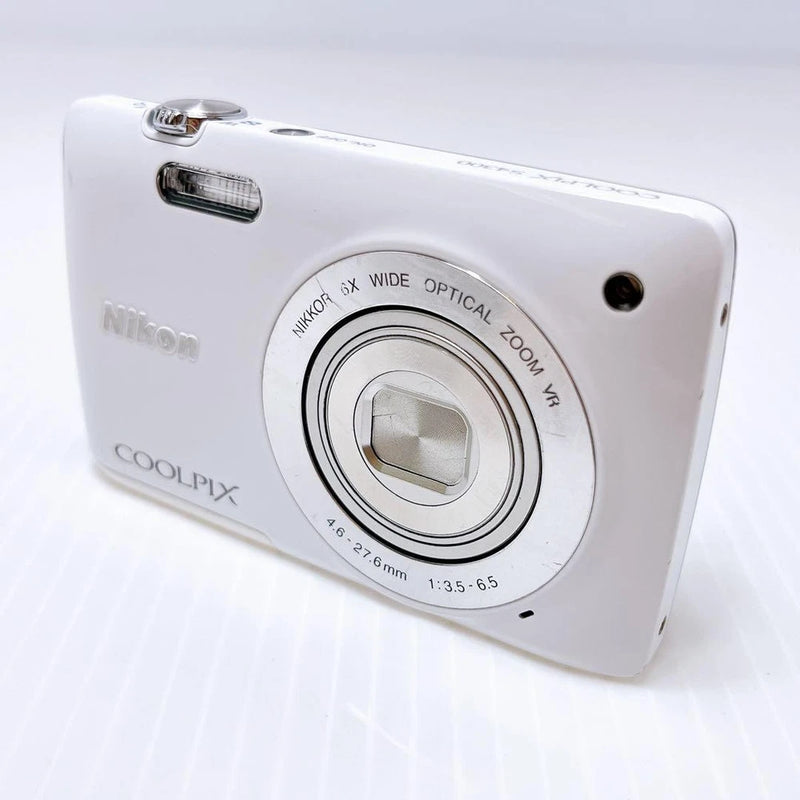 Nikon COOLPIX S4300 Compact Digital Camera Nikon