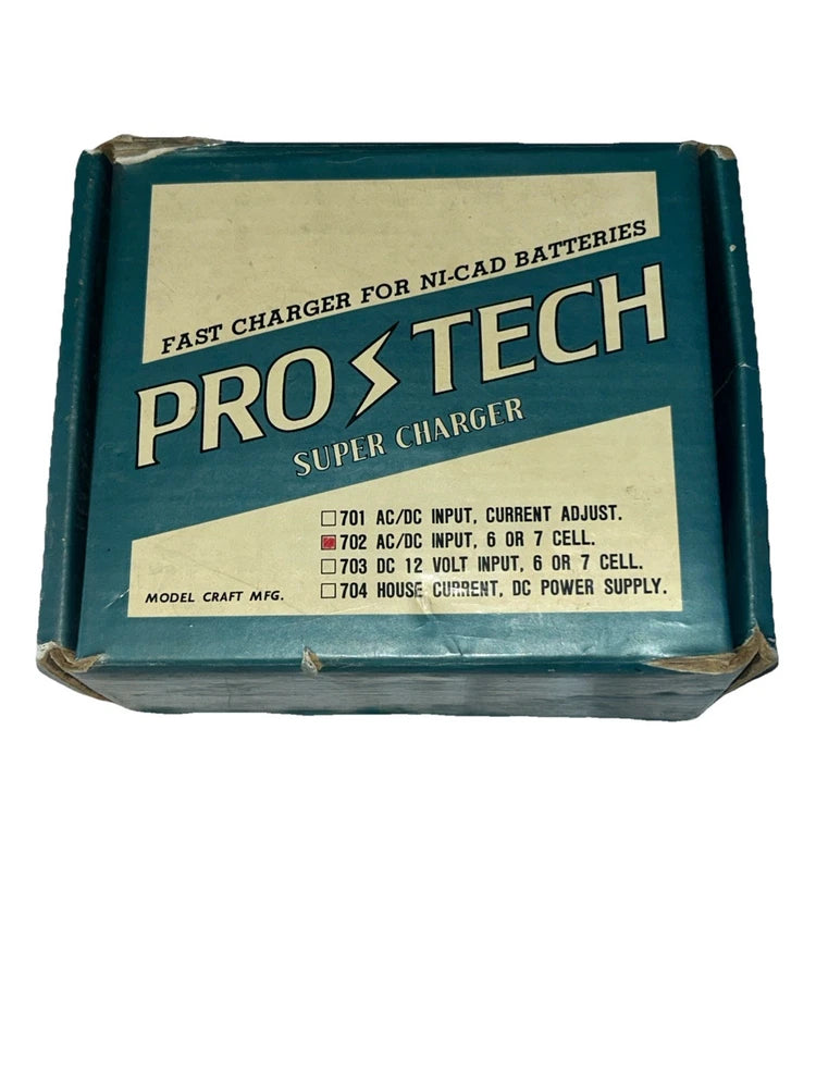 Vintage Pro Tech Super Charger 702 AC/DC 6 or 7 cell NI-CAD Battery Charger Battery