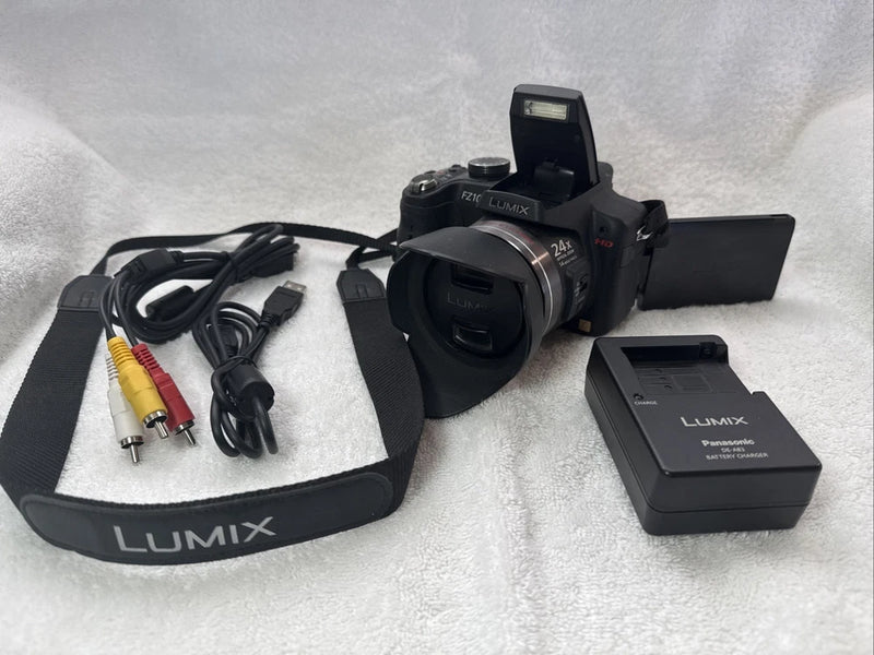 Tested - Panasonic Lumix DMC-FZ100 14.1MP Digital Bridge Camera 24x Optical Zoom