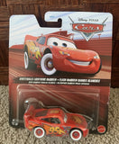 DISNEY PIXAR CARS WHITEWALLS LIGHTNING MCQUEEN DIECAST CAR **NEW 2026**