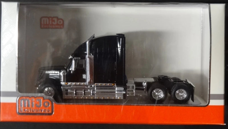 IXO MODELS 1:64 SCALE - BLACK - 2010 INTERNATIONAL LONESTAR SLEEPER SEMI-TRUCK