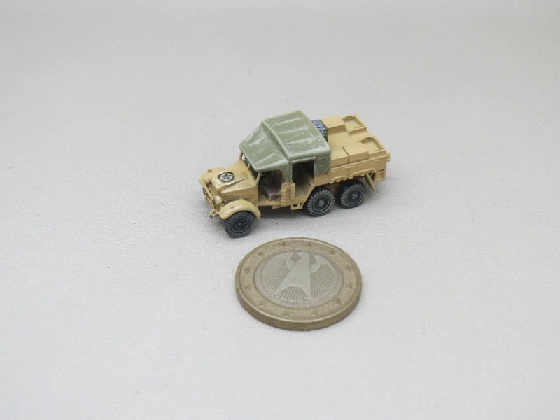 1/144 WWII British Morris CDSW 6x4 artillery tractor