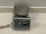 Nikon Coolpix 800 Silver With Case