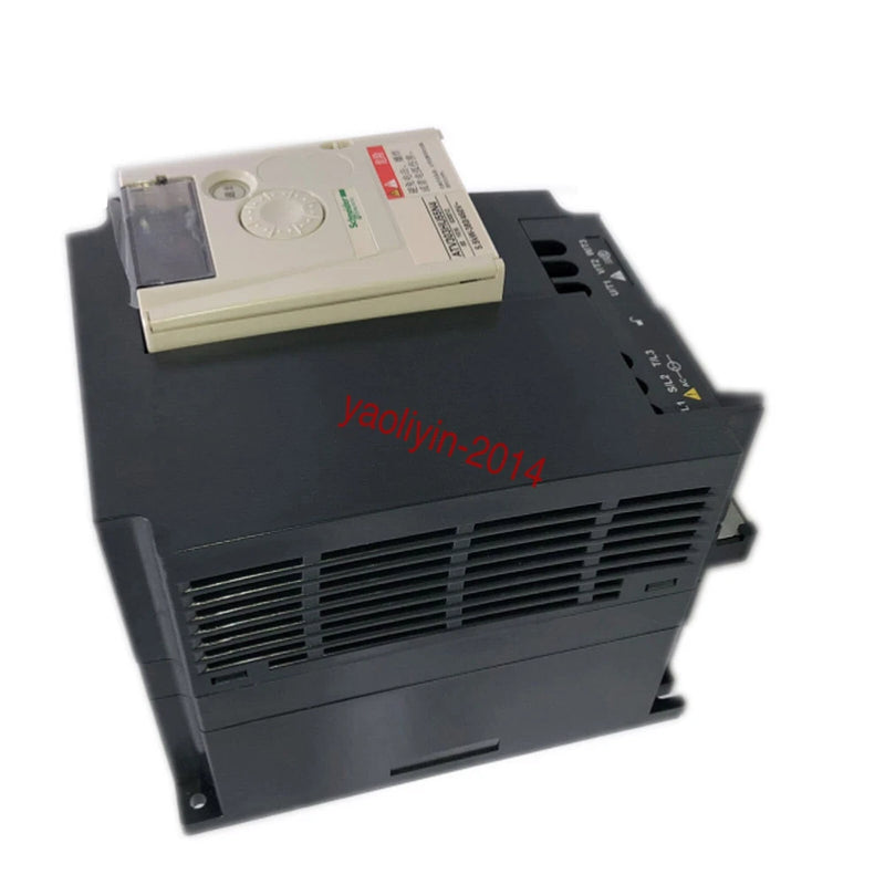 * ATV303HU55N4 Frequency Inverter Converter Input 3ph 380V Output 5.5kW