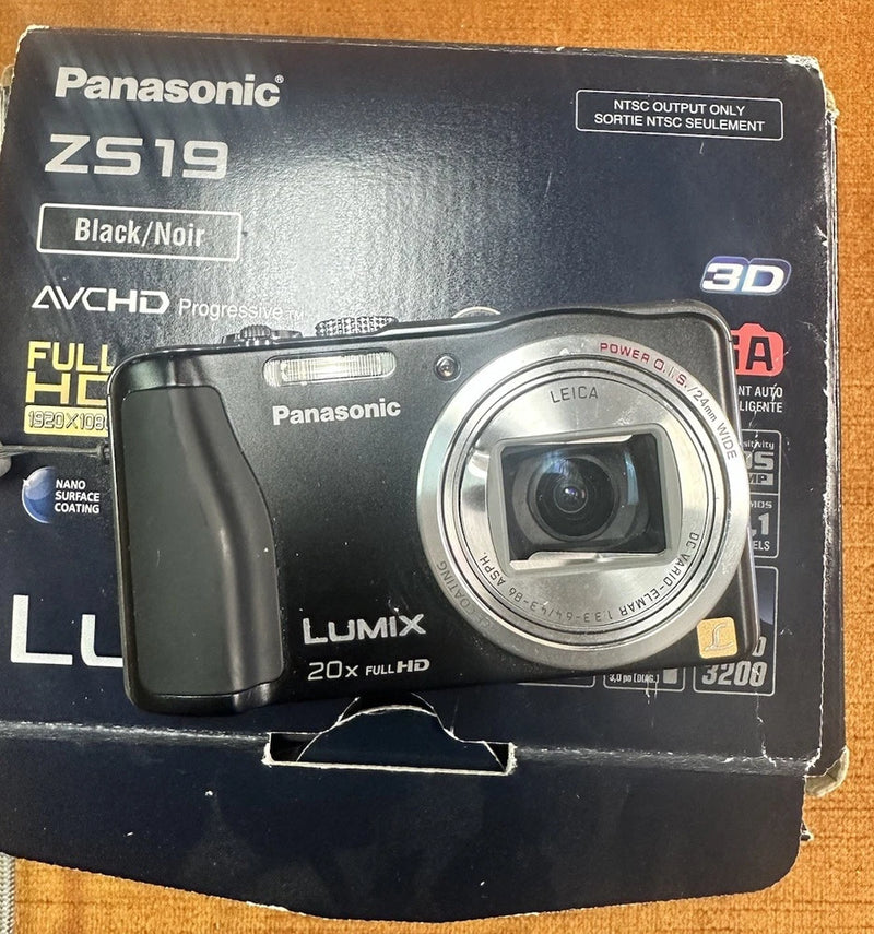 Panasonic LUMIX DMC-ZS19 14.1MP Digital Camera - Black - read description