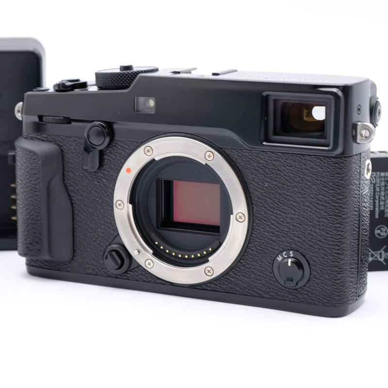 Fujifilm Fuji X-Pro2 24.3MP Mirrorless Camera Body (NO Camera Lens)