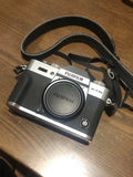 Fujifilm X-T10 Mirrorless Camera Silver Black Stylish Design Great Condition