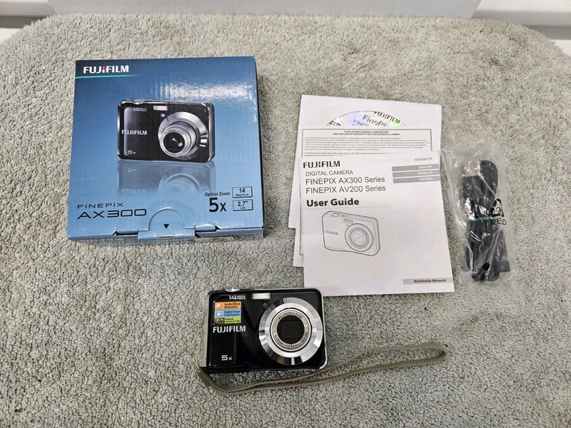 FujiFilm FinePix AX300 Digital Camera With USB Cable - Tested