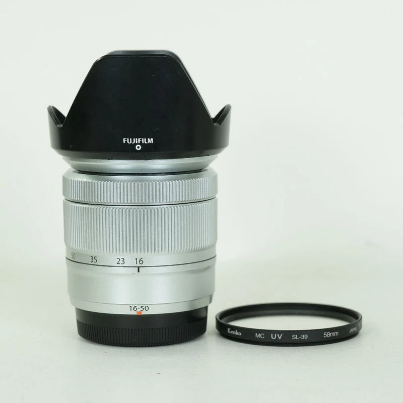 Fujifilm XC16-50mm F3.5-5.6 OIS Lens with Filter & Hood Compact, Lightweight