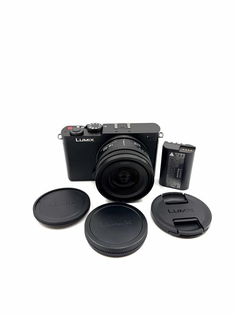 Panasonic Lumix S9 Mirrorless Camera with 18-40mm F4.5-6.3 Open Box New