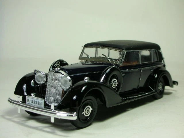 1938 Mercedes-Benz 770 hardtop sedan die-cast model, 1/43 scale, RIO, 4022