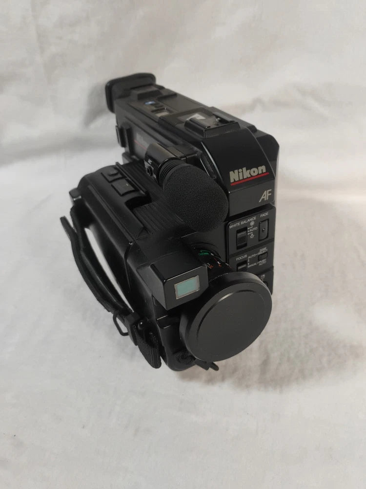 Nikon VN-810U 8mm Video Camera Recorder Action-8 *UNTESTED"