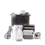 PANASONIC Mirrorless Single Lens Camera LUMIX S1H Body DC-S1H-K No.C02693