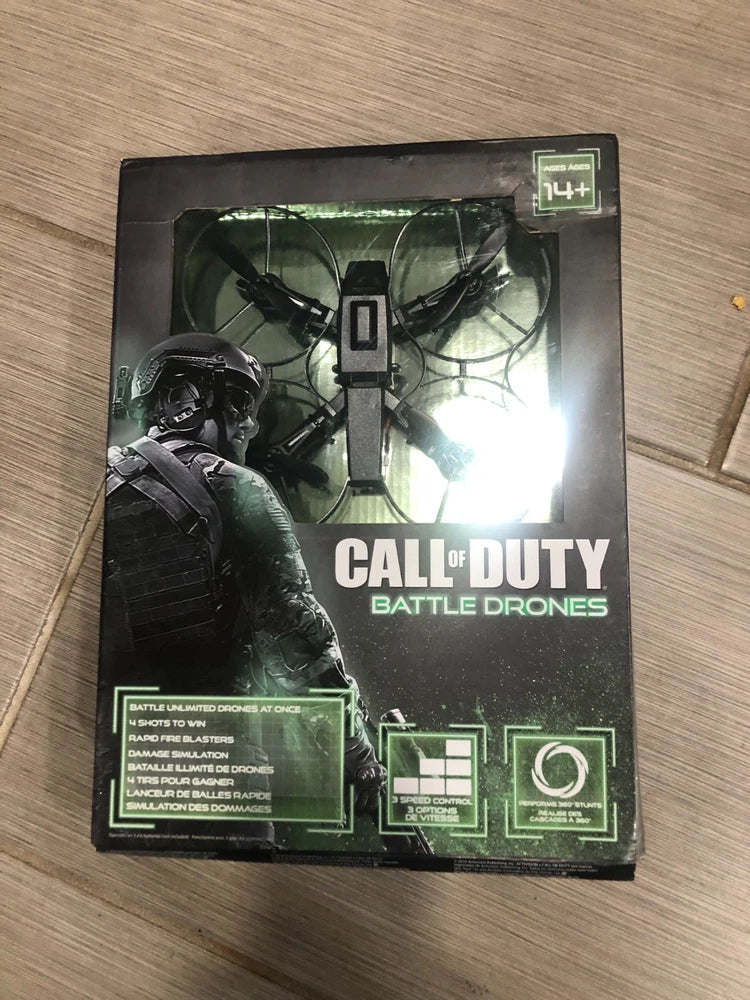 Call of Duty Battle Drones quadcopter box with drone illustration and controller graphic