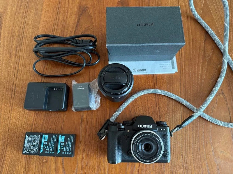 Fujifilm X-T1 main body 950916