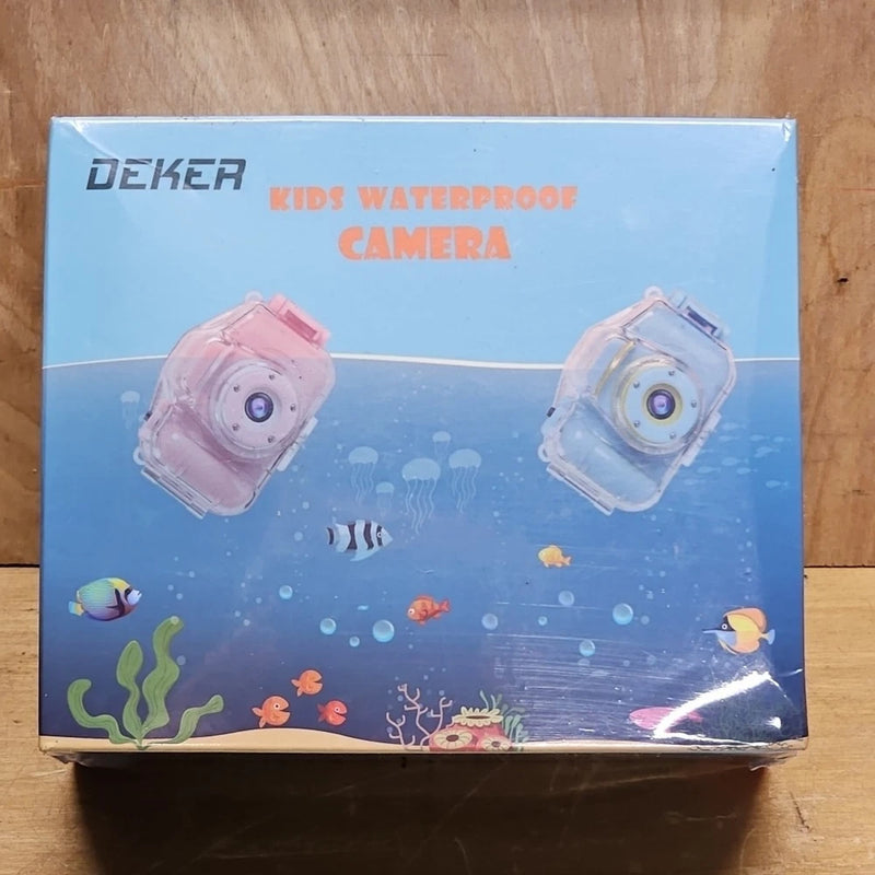 Deker kids waterproof camera retail box with two clear waterproof cameras