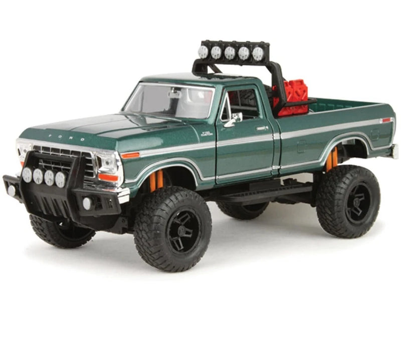 1979 Ford F-150 Green Off-road Pickup Truck 1:24 Diecast Model Motoromax 79138
