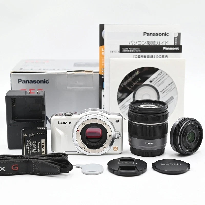 Panasonic LUMIX GF3 14mm 14-42mm DMC-GF3W-W Digital Camera