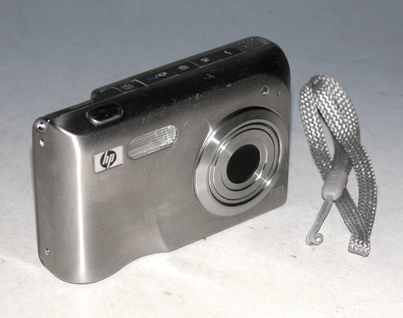 HP Photosmart R927 8MP Digital Camera #20Q2