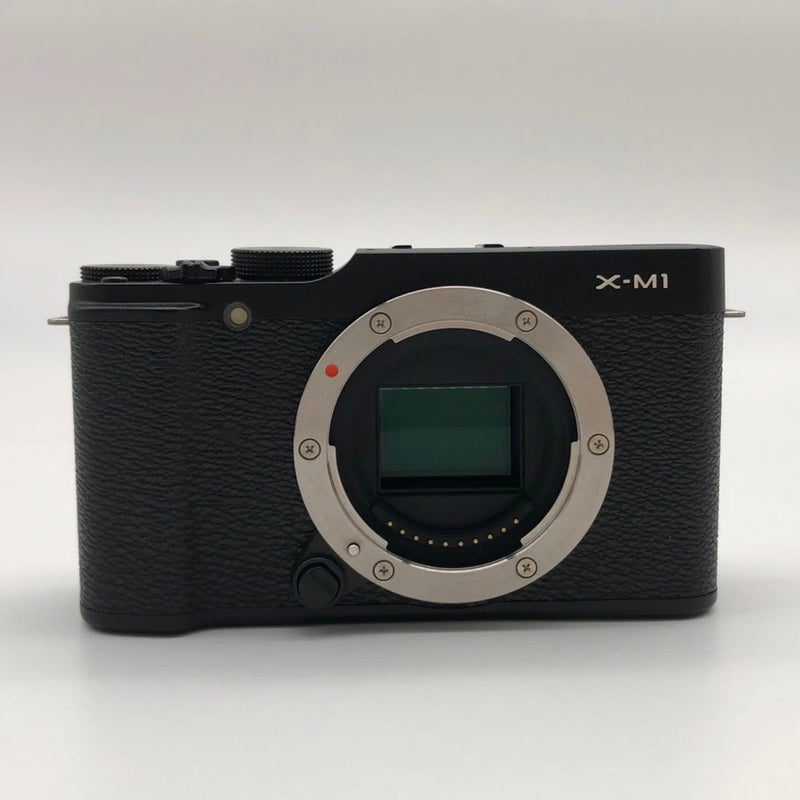 Fujifilm X-M1 XM1 16.3MP Mirrorless Digital Camera Body Good+