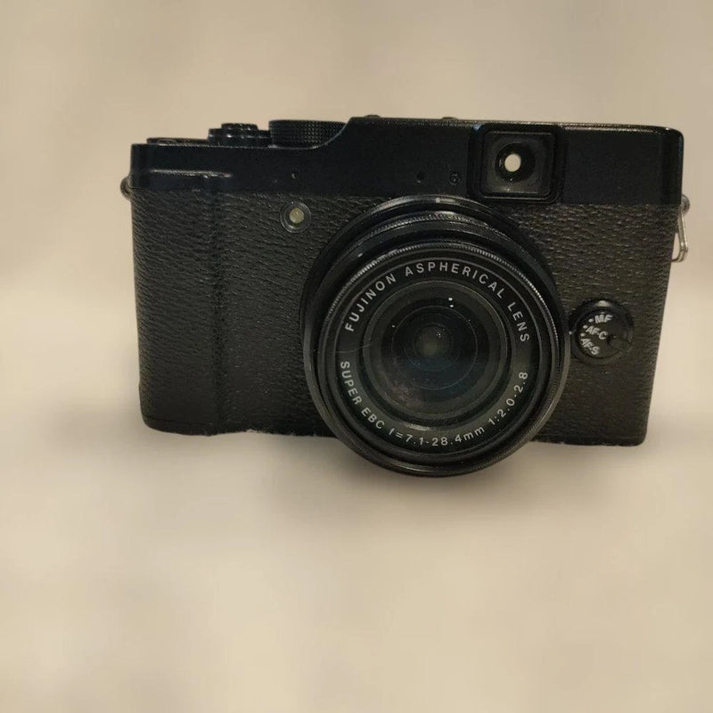 Fujifilm X10 Compact Digital Camera 28-112mm F28 Lens No Sound From Japan