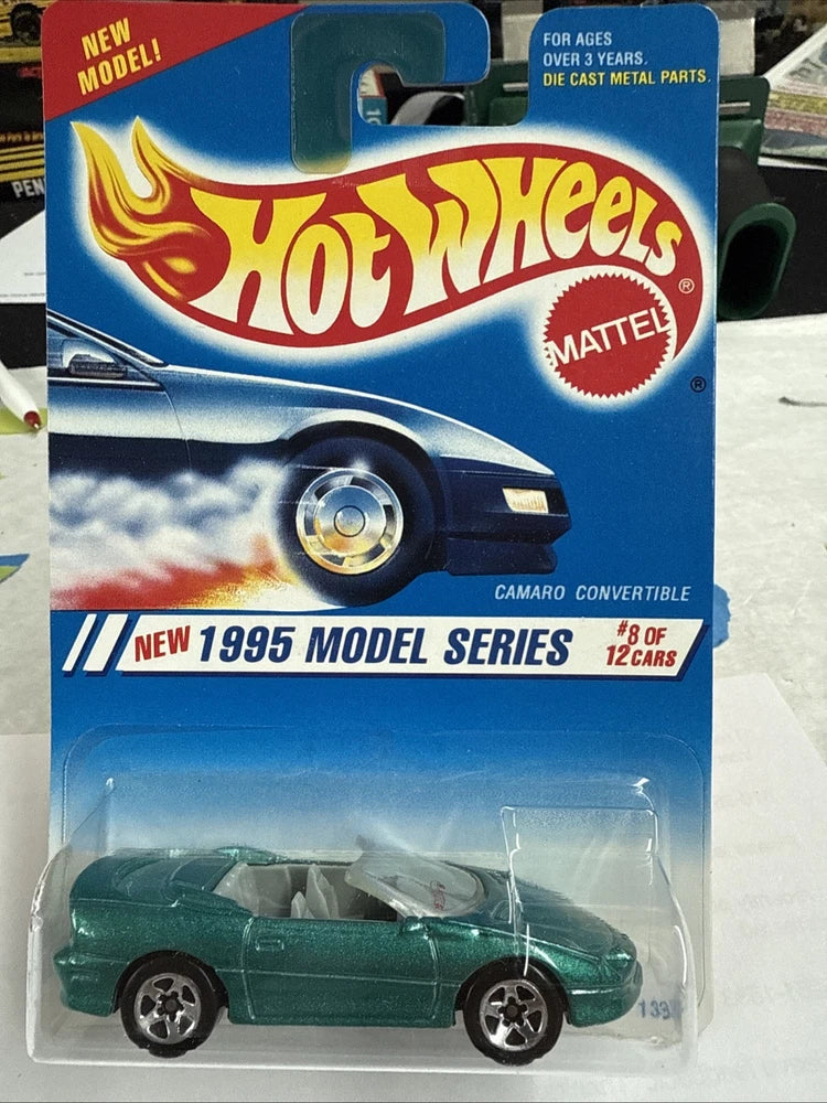 Hot Wheels 1995 Model Series 8/12 - CAMARO CONVERTIBLE- #344 - 13340 - Green
