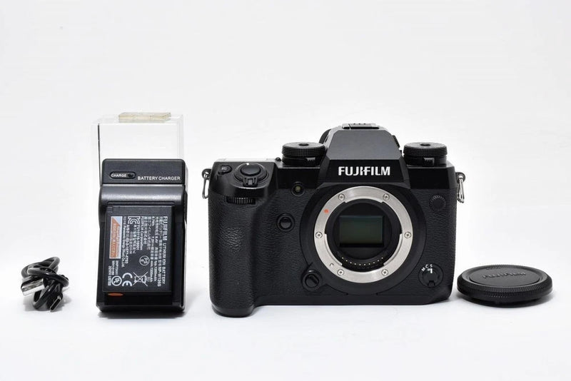 Fujifilm X-H1 Mirrorless Interchangeable Lens Camera Working