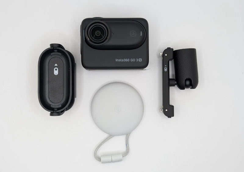 NEW - Insta360 GO 3S (128 GB) Standard Bundle/ Black (Excellent). ~W