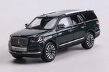 SHADOW PRO 1/64 Scale Lincoln Navigator L Dark green Diecast Car Model Toy