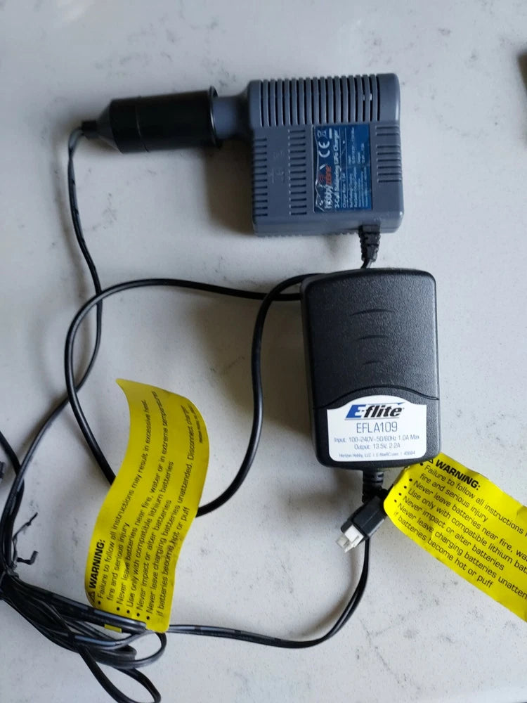 3-Cell LiPo Battery Balancing Charger HBZ1003 with Eflite power supply. Battery
