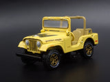 1944-1986 JEEP CJ5 GOLDEN EAGLE 1/64 SCALE COLLECTIBLE DIORAMA DIECAST MODEL CAR