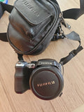 Fujifilm Digital Camera 10MP Bridge Camera + Case Tested Working