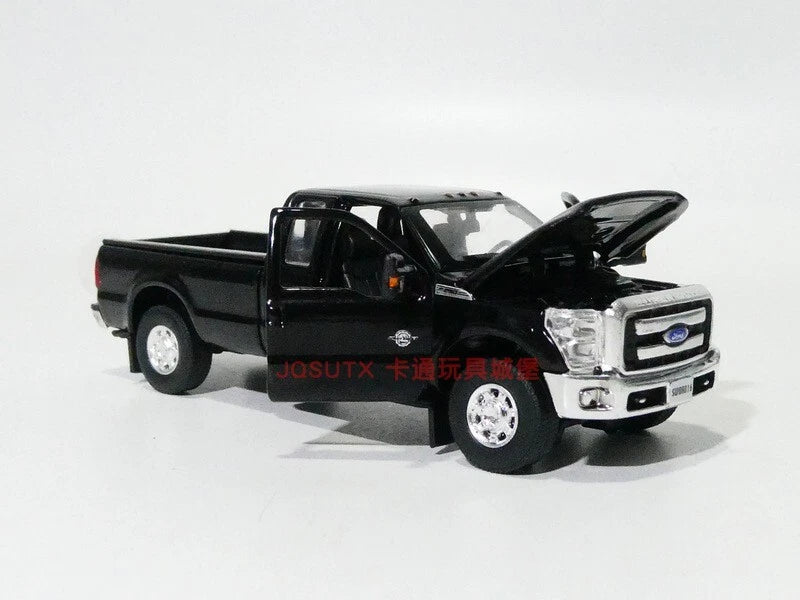 1:64 2016 FORD F-250 Ford double-door pickup truck model car 2 opens the door.