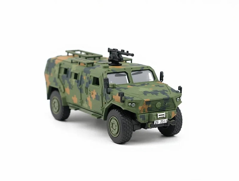 XCARTOYS 1:64 Military Warriors Army CSK181 Armored Model Diecast Metal Car
