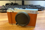 Good Condition Fujifilm X-M1 Digital Camera Body Only W/SD Card Charger Tested B