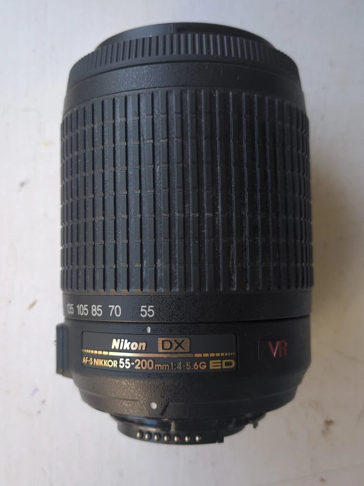 Nikon Zoom-NIKKOR 55-200mm f/4.0-5.6 DX G SWM AF-S VR IF A/M ED Lens
